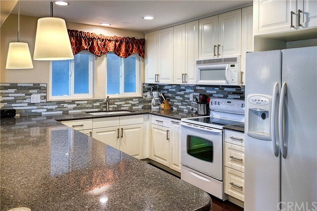 Building Photo - 3143 Via Vista