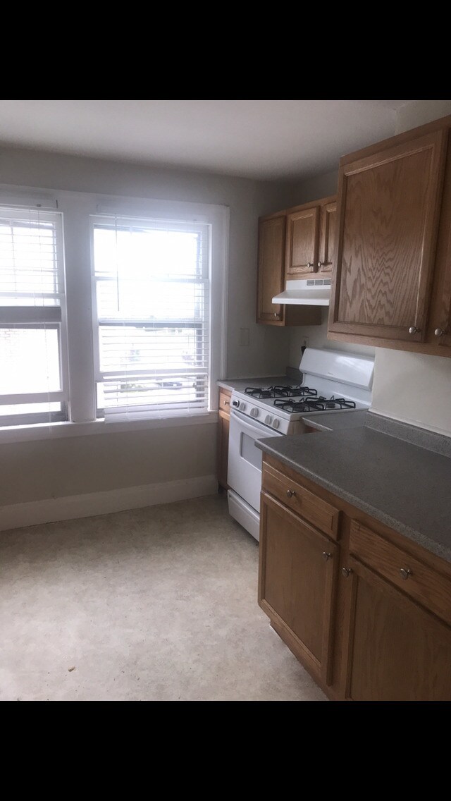 Foto del edificio - 773 Savin Ave