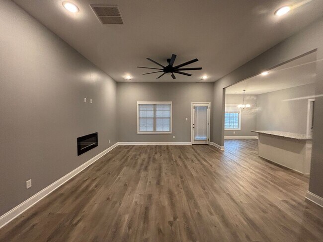 Foto del edificio - 9986 Messana St