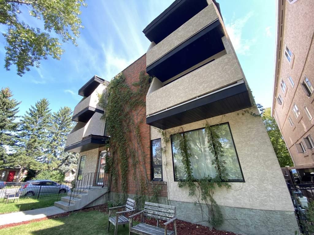 Renfrew Corner Apartments Apartments 832 4A St NE Calgary, AB