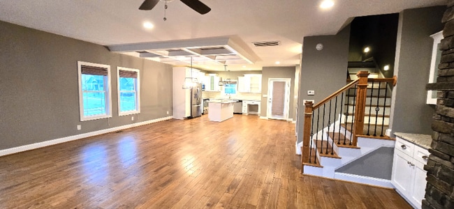 Building Photo - 990 Brewington Dr