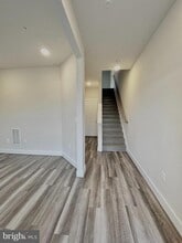 Building Photo - 21 Morrison Dr