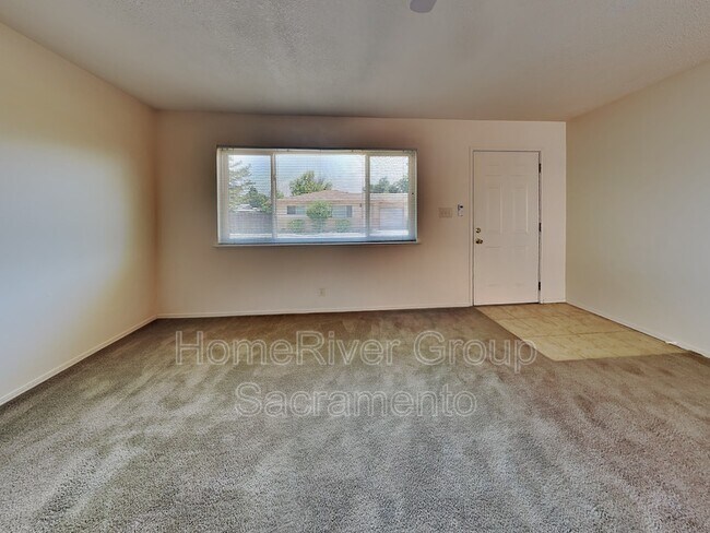 Foto del edificio - 3525 Grant Park Dr