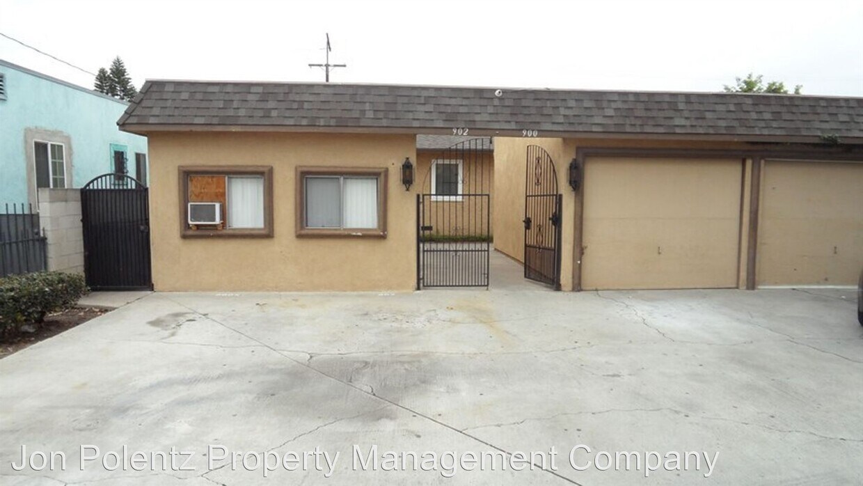 Primary Photo - 900-902 S Flower St