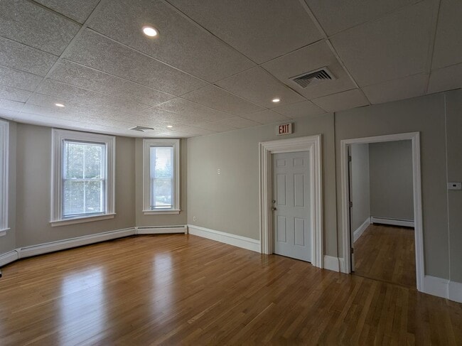 Building Photo - 684 Park Ave Building Photo - 684 Park Ave