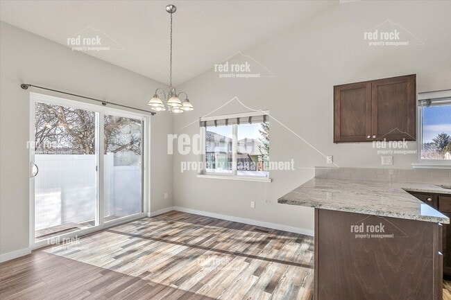 Building Photo - 4303 North Bolivar Ln