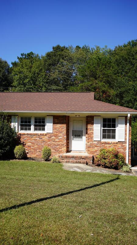 Primary Photo - 93 Montague Rd