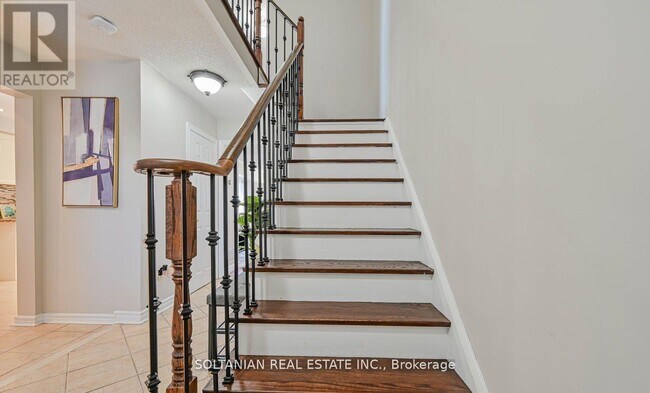 Building Photo - 133 Shady Pine Cir