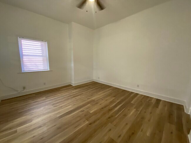 Foto del edificio - 519 N 20th St
