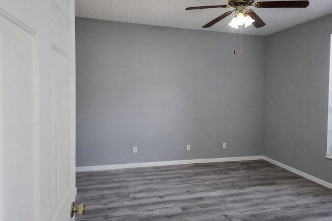 Foto del edificio - 151-104 (5)