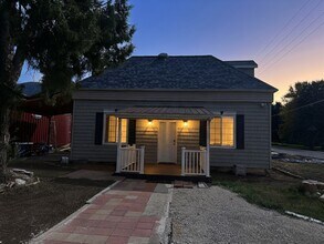 Building Photo - 110 E 300 S