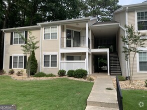 Building Photo - 712 Ridgefield Dr