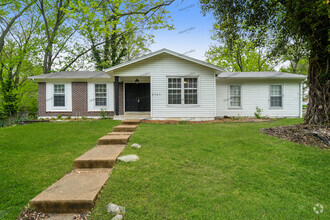 Building Photo - 6365 El Serrano Dr