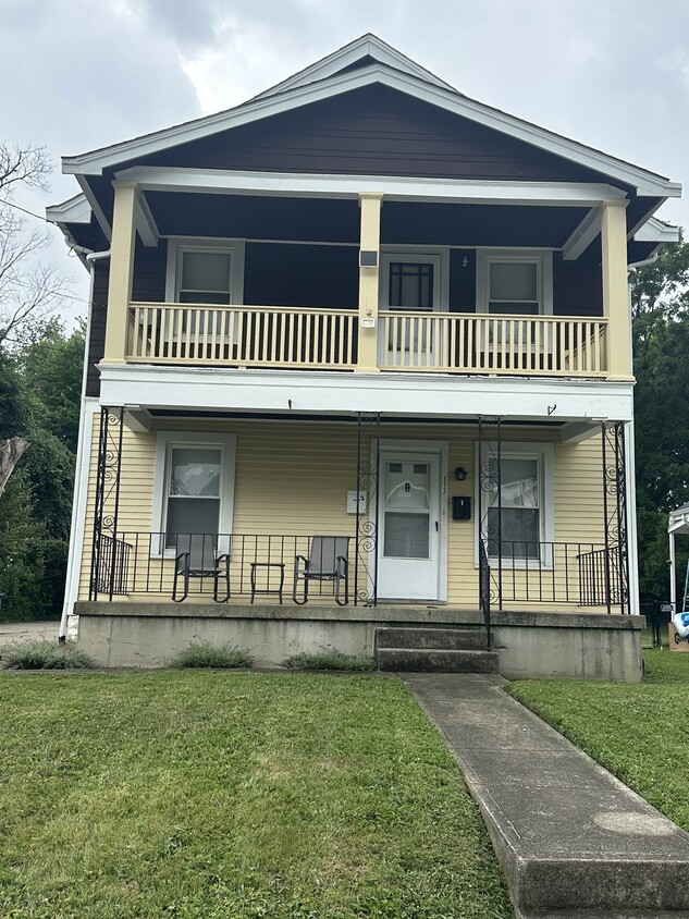 Primary Photo - 113 E 43rd St