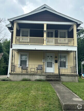 Building Photo - 113 E 43rd St