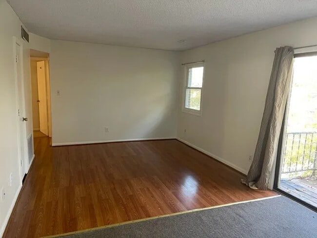 Building Photo - 255 S Durkin Dr