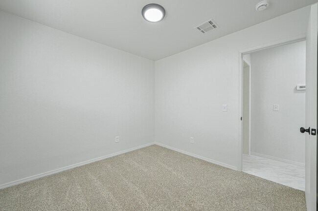 Foto del edificio - 4720 SE 50th St