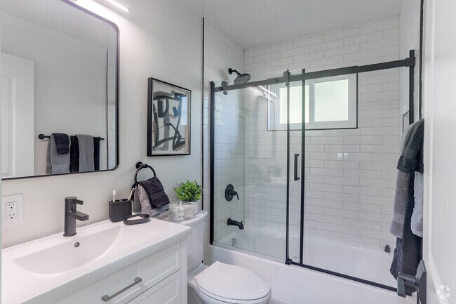 1 habitación, 1 baño - 600 pies cuadrados - Baño - Hacienda Hamilton