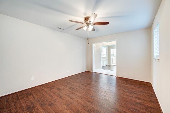 Foto del edificio - 10607 Wickersham Ln