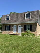 Building Photo - 601 Lakeview Dr
