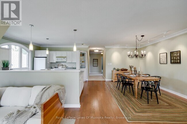 Building Photo - 31 Dairy Ln