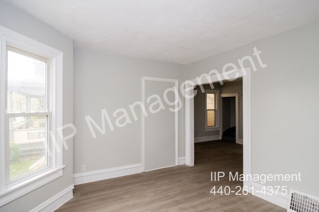 Foto del edificio - 320 Crosby St
