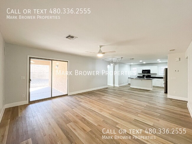 Building Photo - 971 W Desert Sky Dr