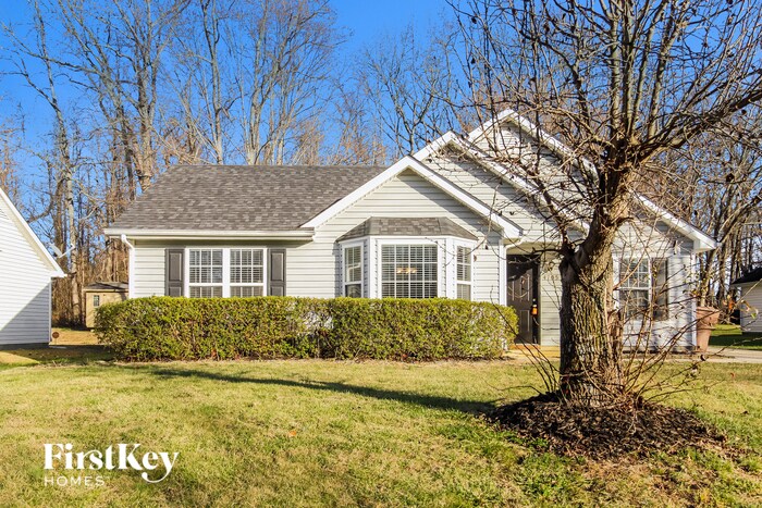 Primary Photo - 4705 Meadowcroft Rd