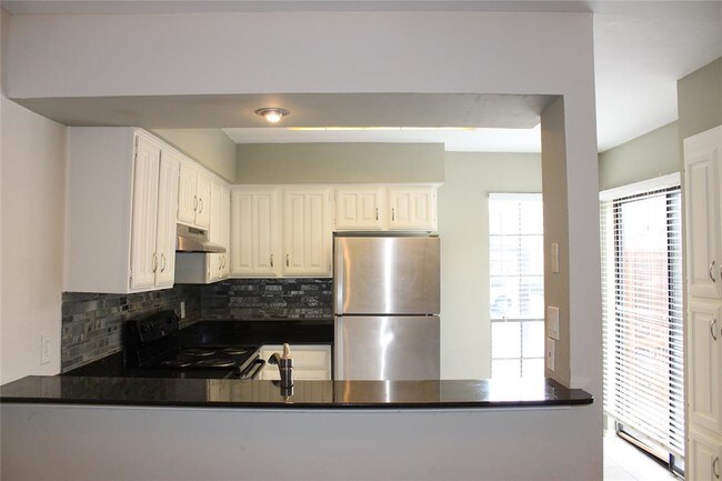 5626 Preston Oaks Rd Unit 9d Dallas Tx 75254 Condo For Rent In