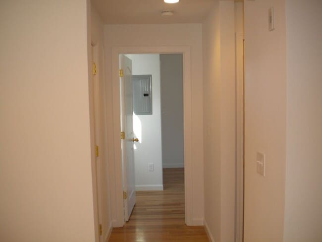 Building Photo - Condorhosdav Trust