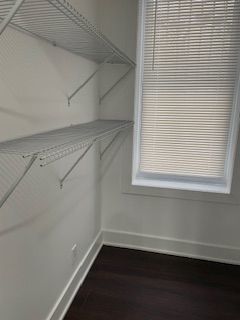 Foto del edificio - 1354 W Greenleaf Ave