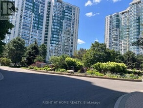 Building Photo - 1003 Court 1003 Ct