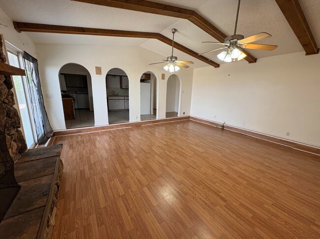 Foto del edificio - 312 Woodson Way