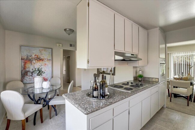 Foto del edificio - 923 Henderson Ave