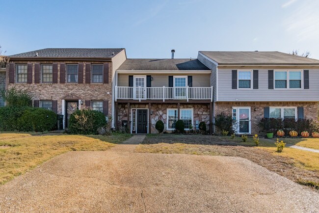Building Photo - 704 Cahaba Manor Dr