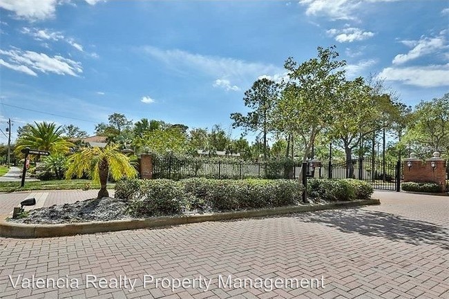 Building Photo - 2904 Bayshore Vista Dr