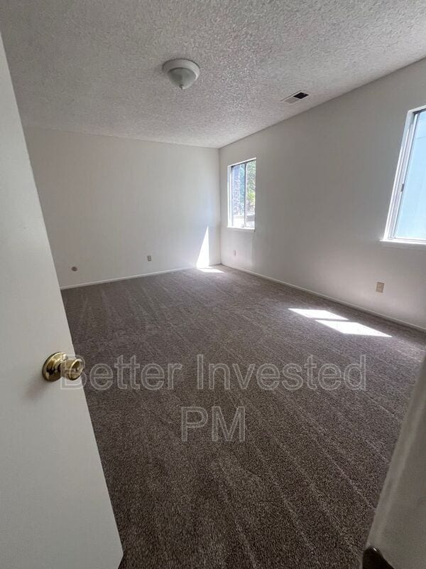 Building Photo - 304 Cooper Ln