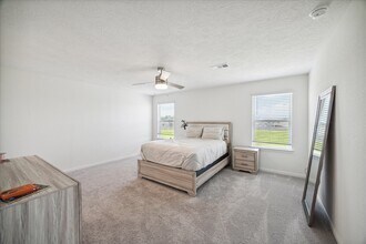 Building Photo - 6223 Morning Fern Ln