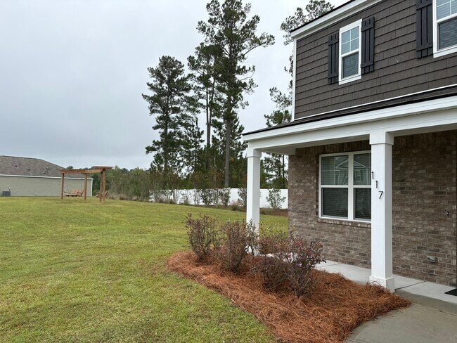 Foto del edificio - 117 Troupe Dr