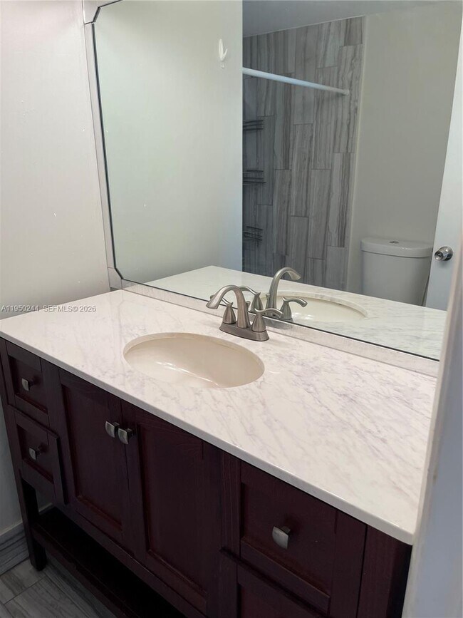 Foto del edificio - 4785 SW 62nd Ave