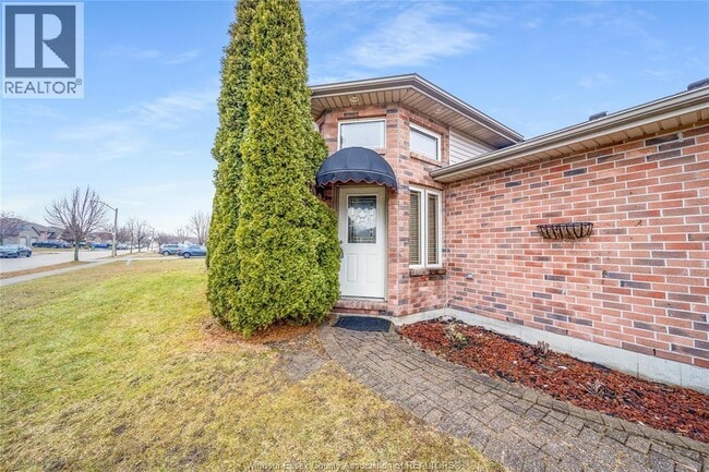 Building Photo - 4304 Showdown Ave