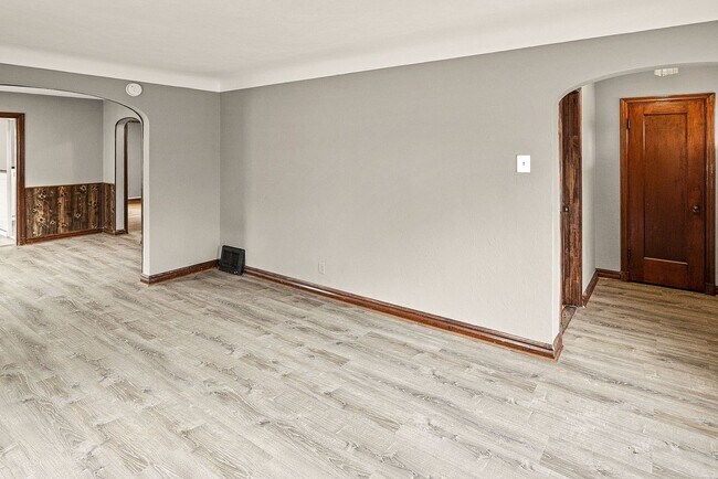 Foto del edificio - 3 Bed / 1 Bath | Ferguson, MO | $1,220/mo
