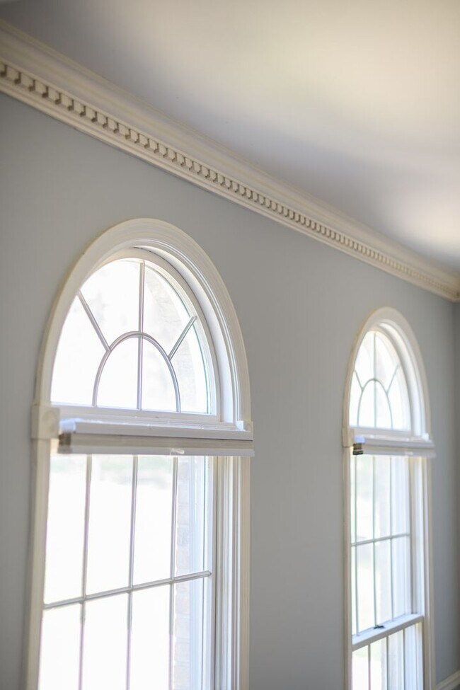 Foto del edificio - 5 bedroom / 2.5 bathroom Home for Rent in ...