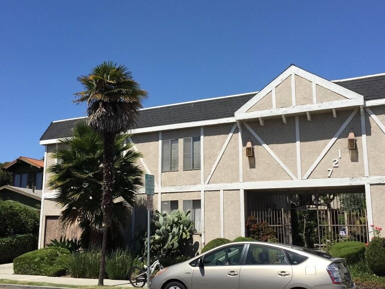 Primary Photo - 721 Hill St