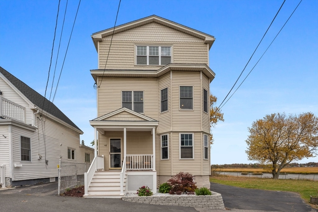 Primary Photo - 42 Orchard St