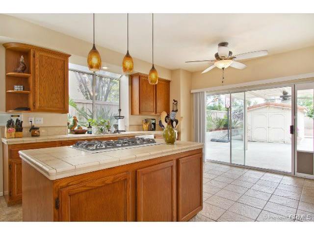 Building Photo - 3 Bedroom + Office in Rancho Highlands