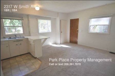 Building Photo - 2317 W Smith Ave