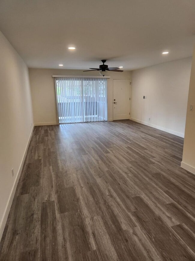 Interior Photo - Hillside Terrace