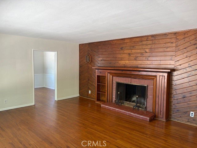 Foto del edificio - 22354 Burbank Blvd