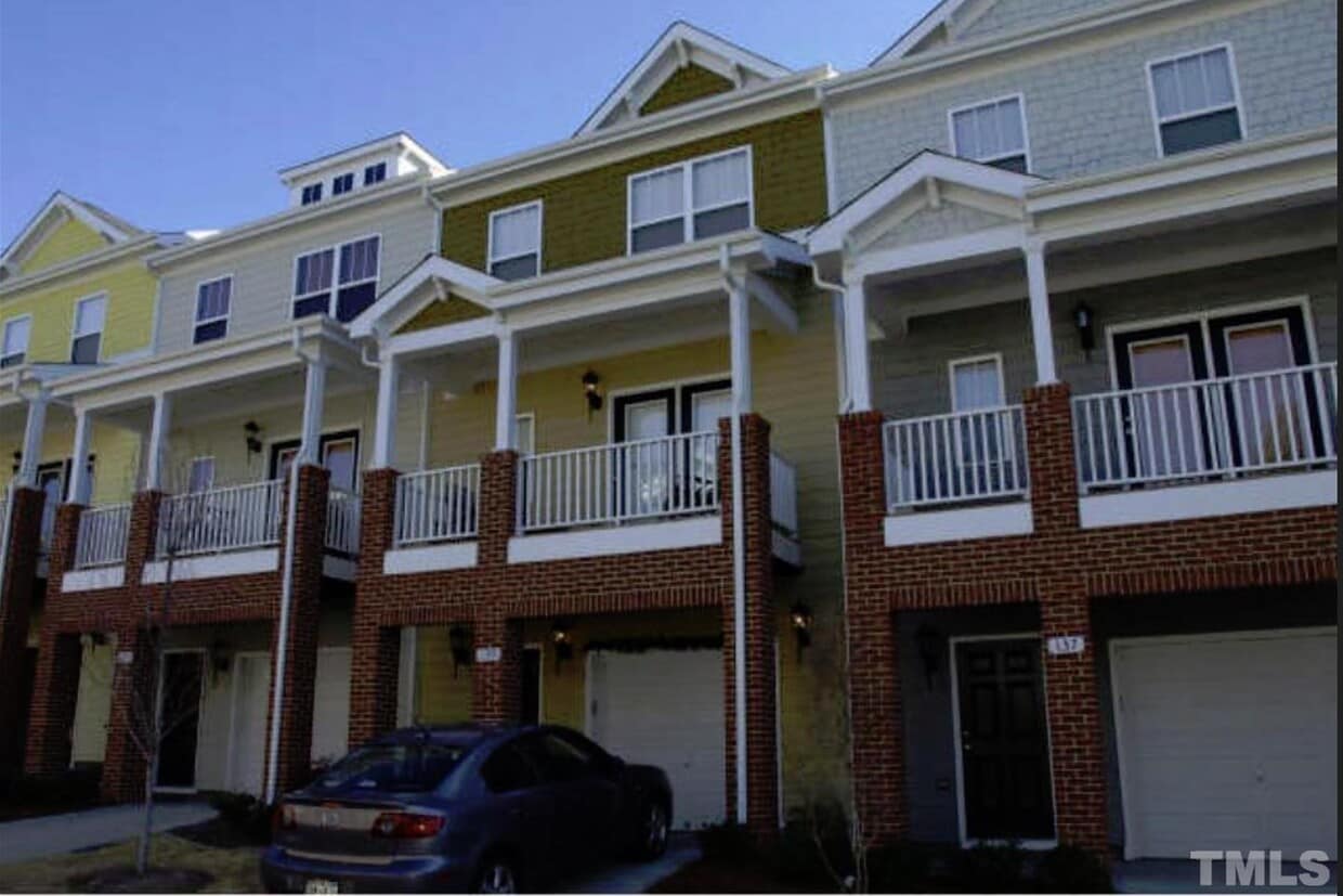 135 Braeside Ct, Cary, NC 27519 Townhome Rentals in Cary NC